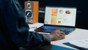 How to use Answer Engine Optimisation and Generative Engine Optimisation to future-proof your brand visibility